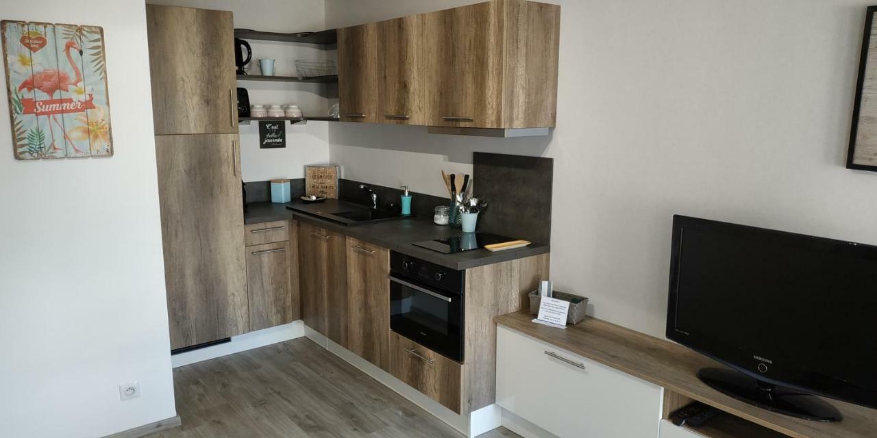 Au Coeur De Port Frejus - T2 30 M² - Tout A Pied 외부 사진